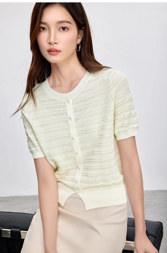 Chic Button Short Sleeve Knit Top & Loose Fit Design